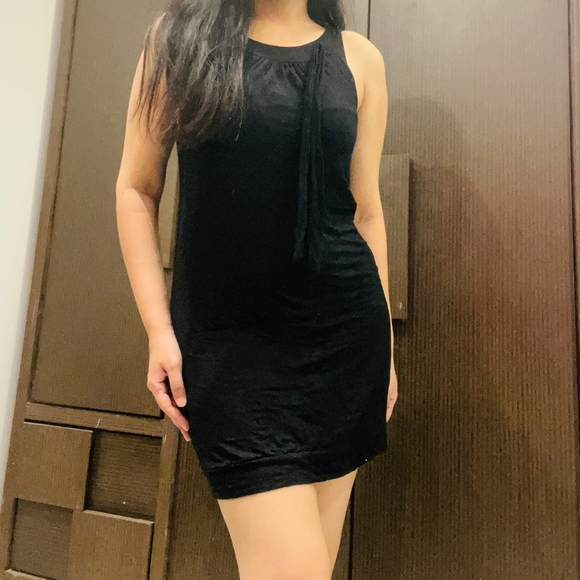 Little black dress - Picture 4 of 4